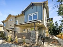 featured image of 4265 N Reed Ln