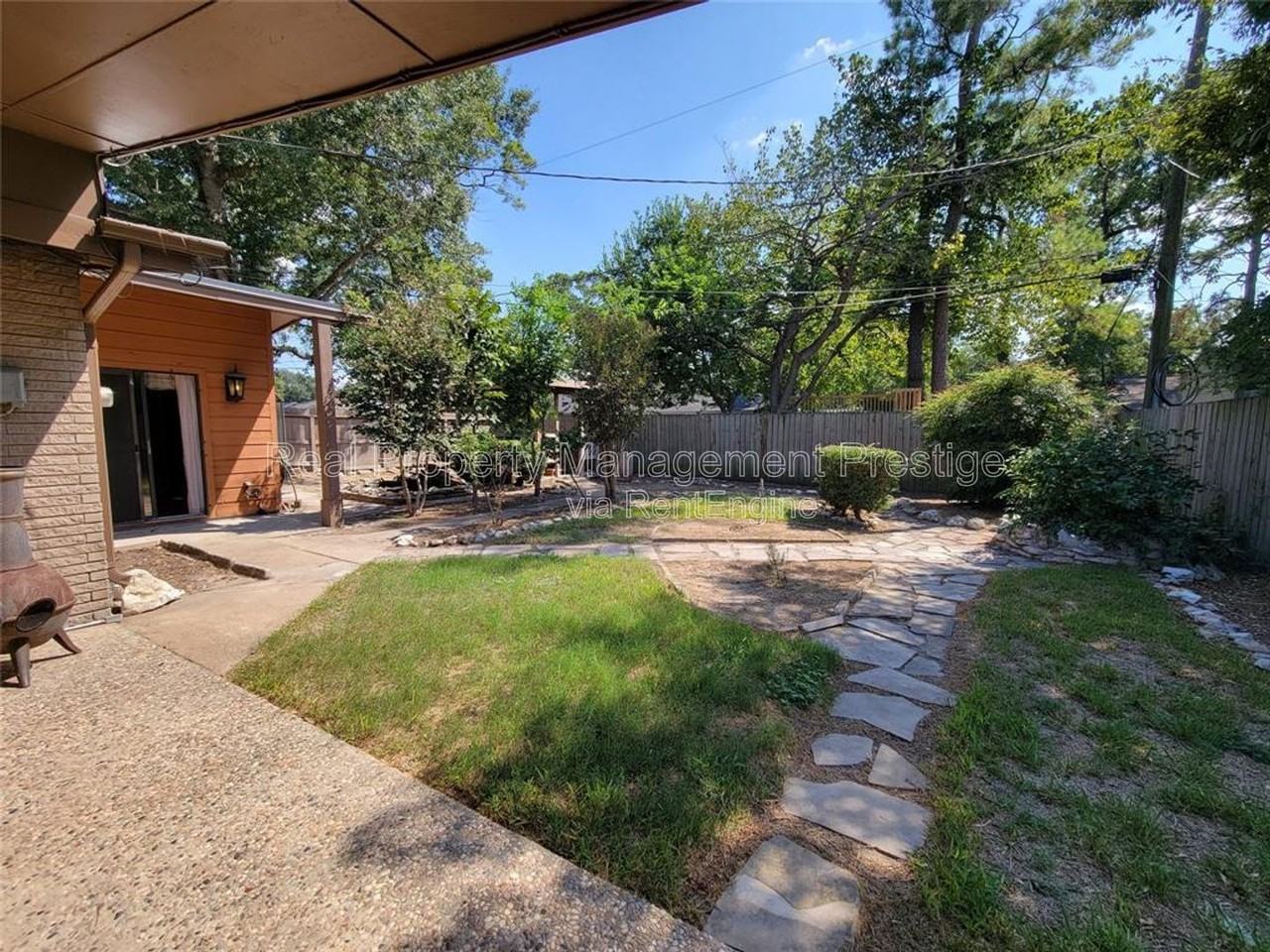 2419 Stonecrest Dr - Photo 5 of 22