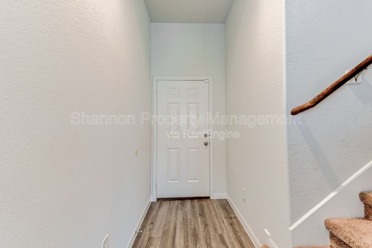 24810 Lorenzo Glaze Trl - Photo 3 of 27