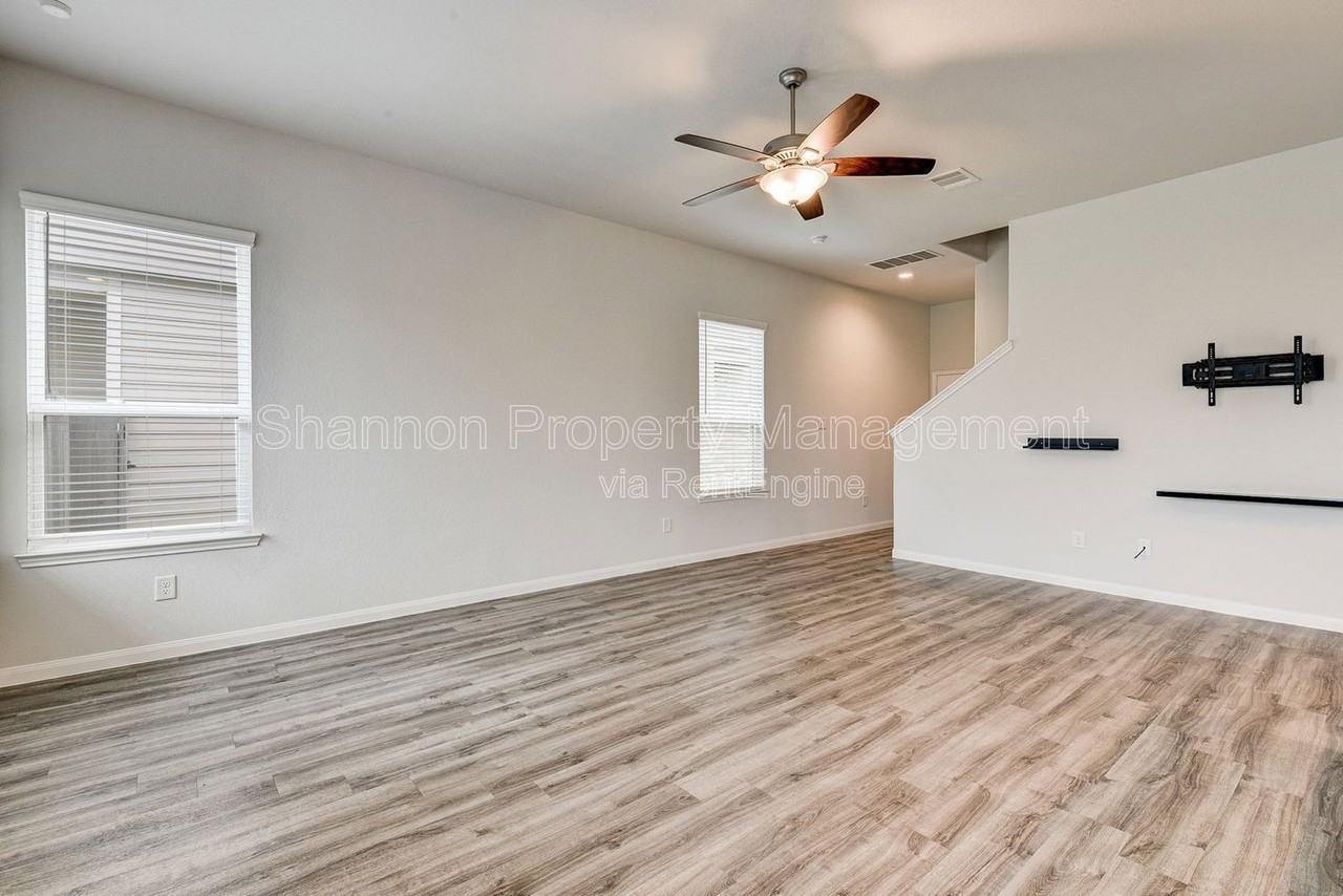 24810 Lorenzo Glaze Trl - Photo 7 of 27