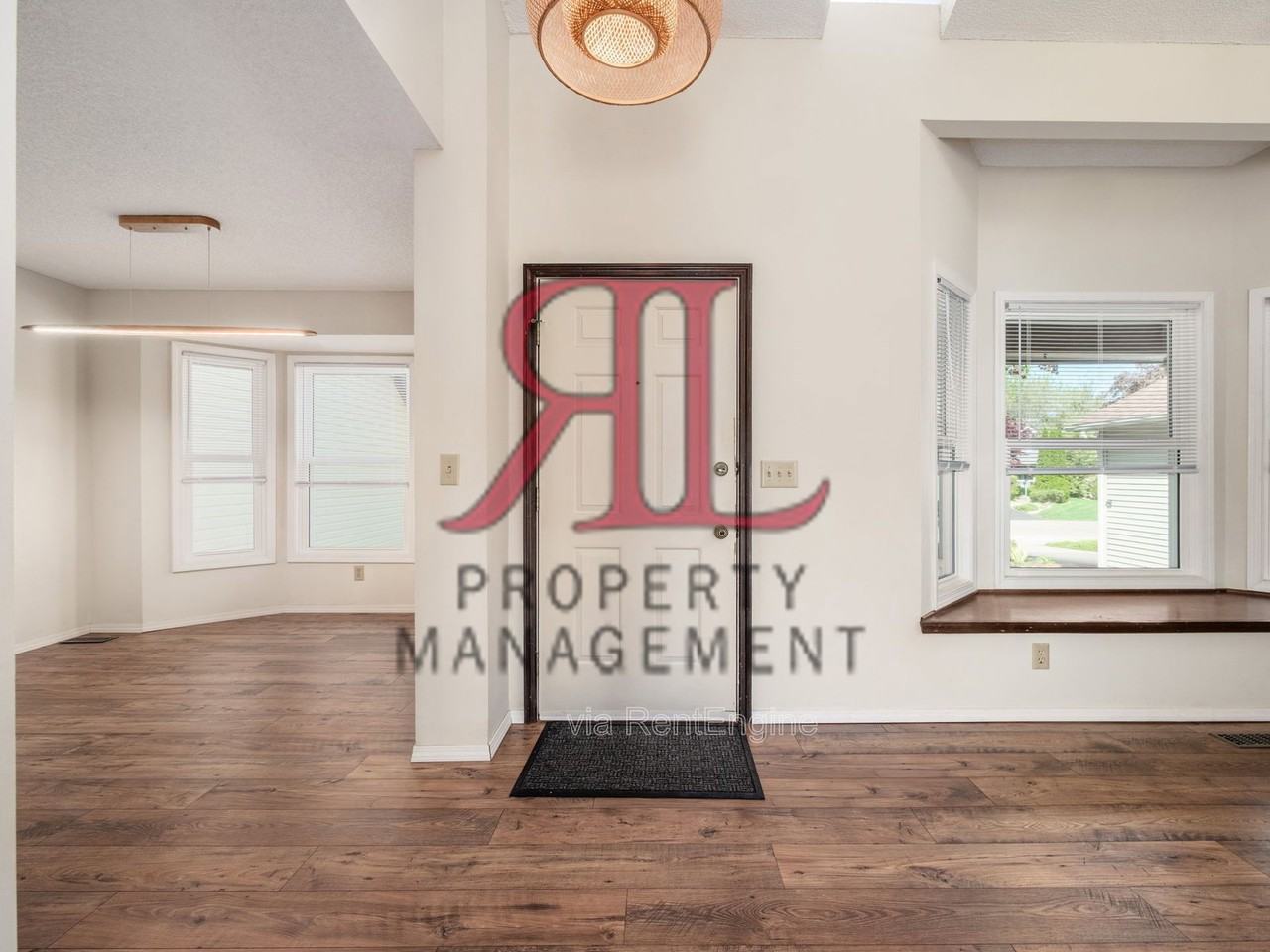 7448 Gardenview Pl - Photo 6 of 50