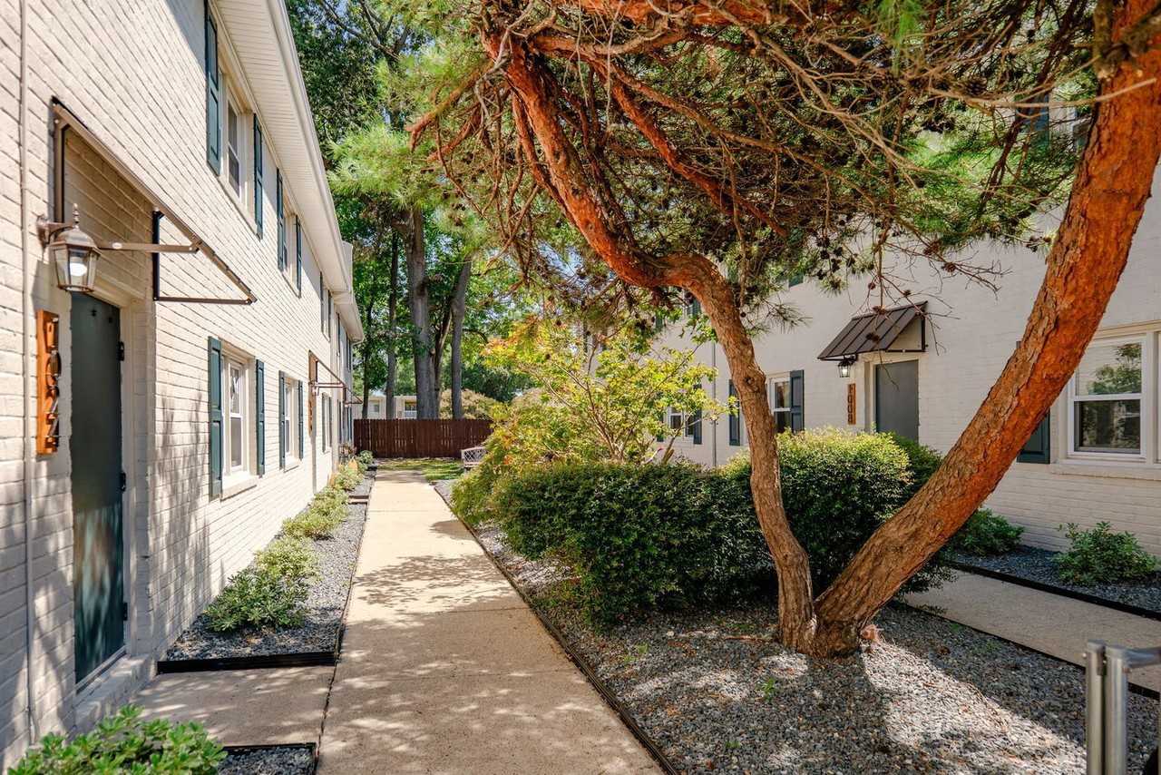 1016 Gill Ct #102 - Photo 2 of 20