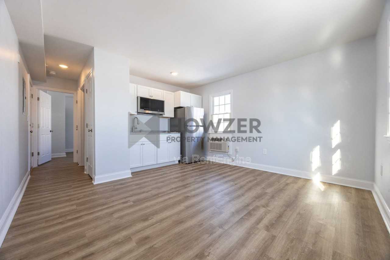 50 Yarmouth Rd - Photo 2 of 14