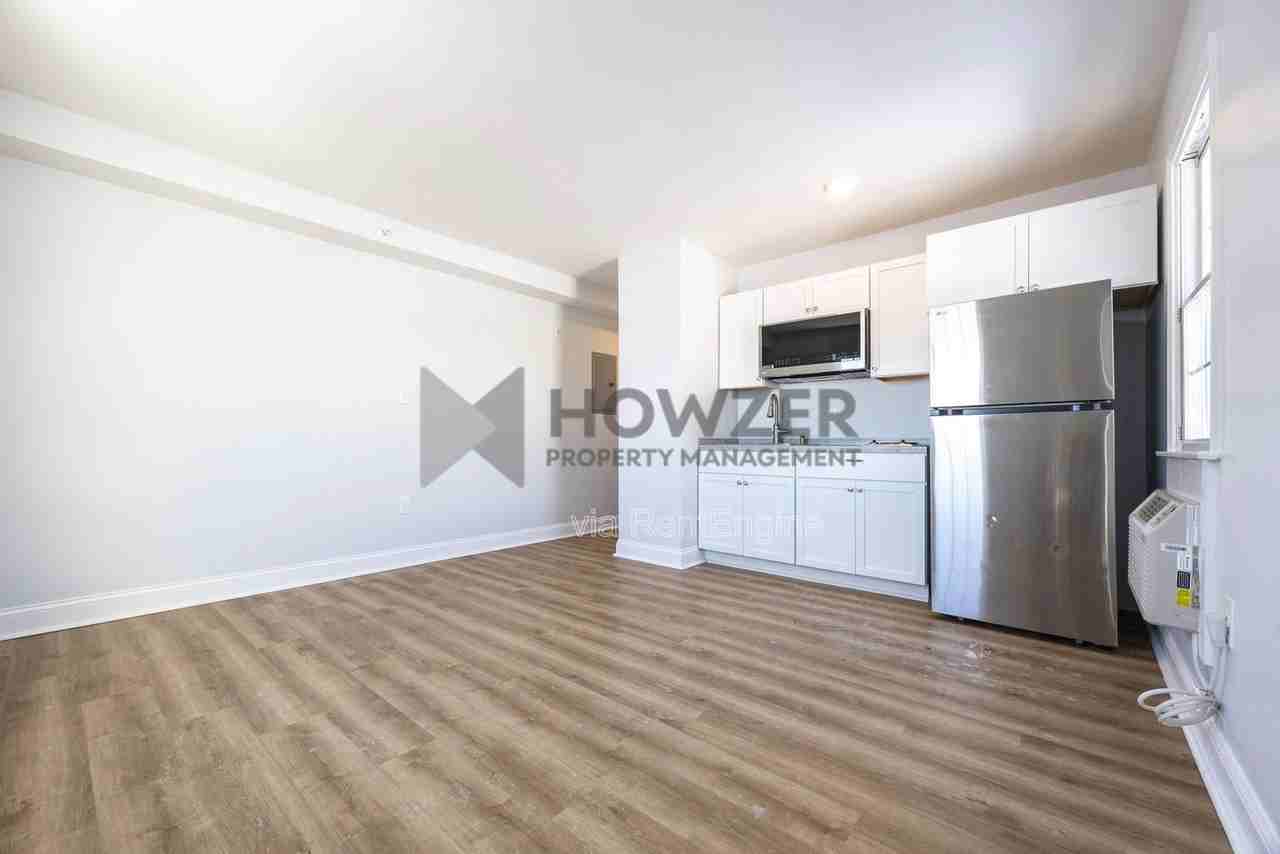 50 Yarmouth Rd - Photo 3 of 14