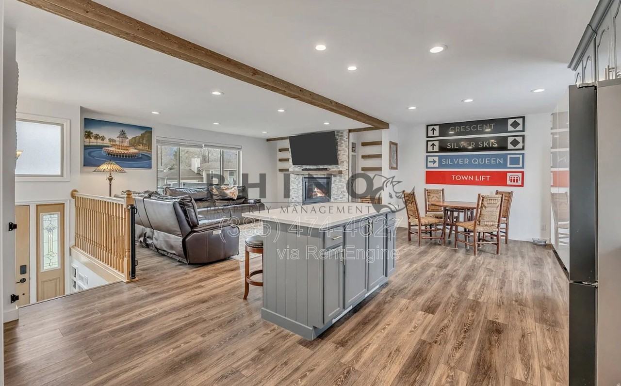 9218 S Laura Anne Way - Photo 4 of 31