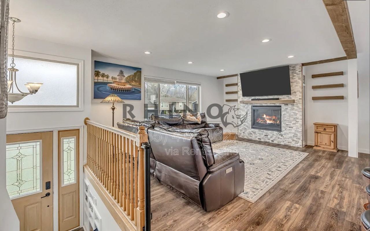 9218 S Laura Anne Way - Photo 6 of 31