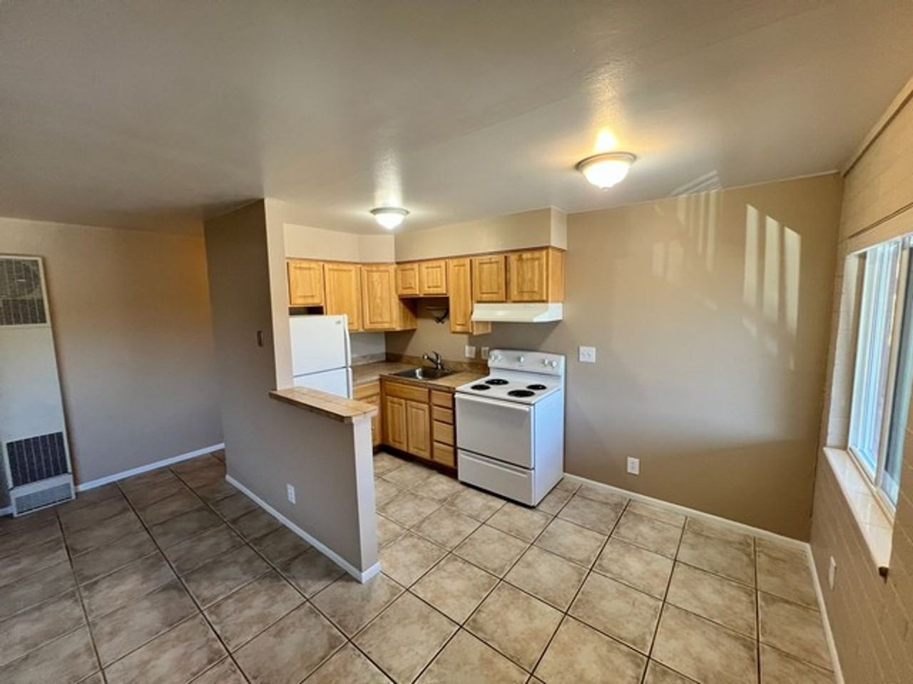 650 Reno Rental Finders - 650 Monroe #13 - Photo 6 of 11