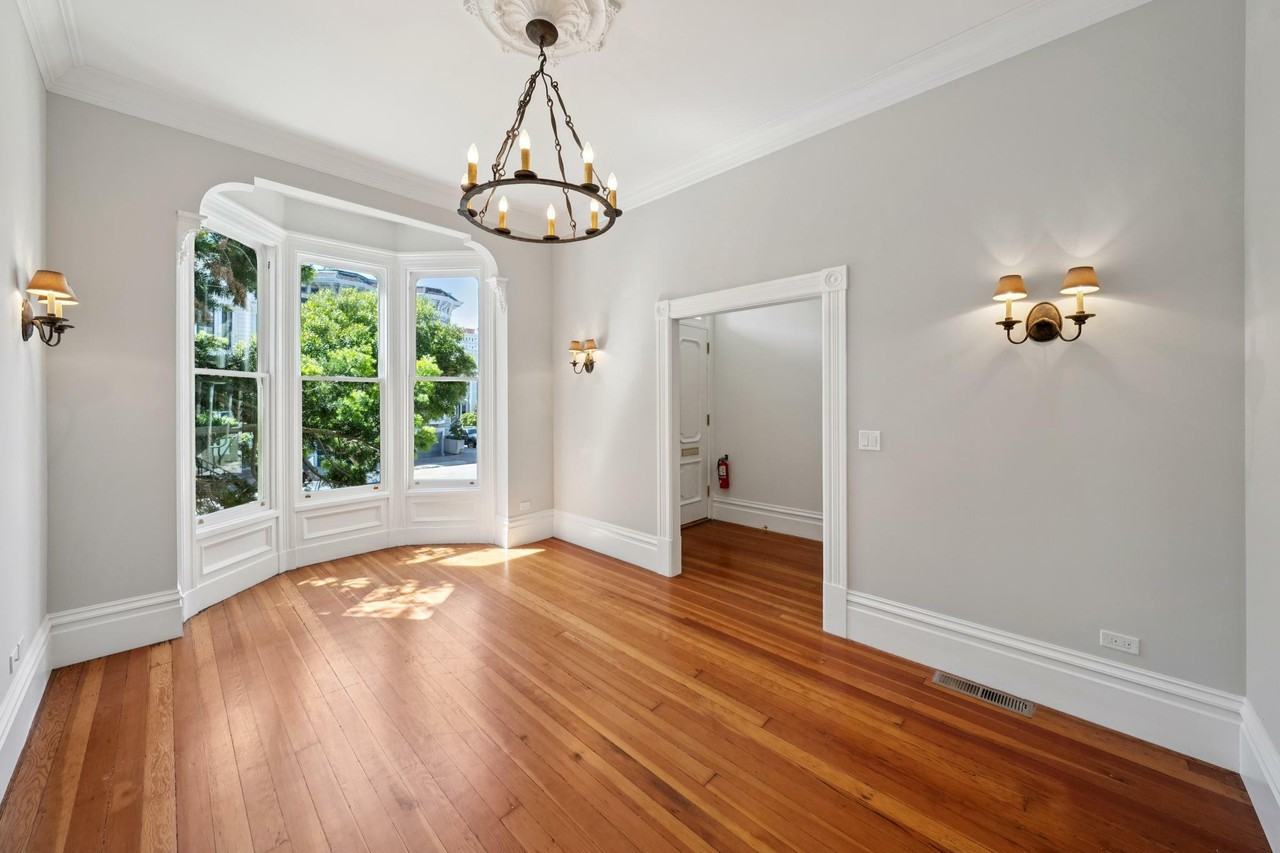 2250 Webster St - Photo 6 of 39