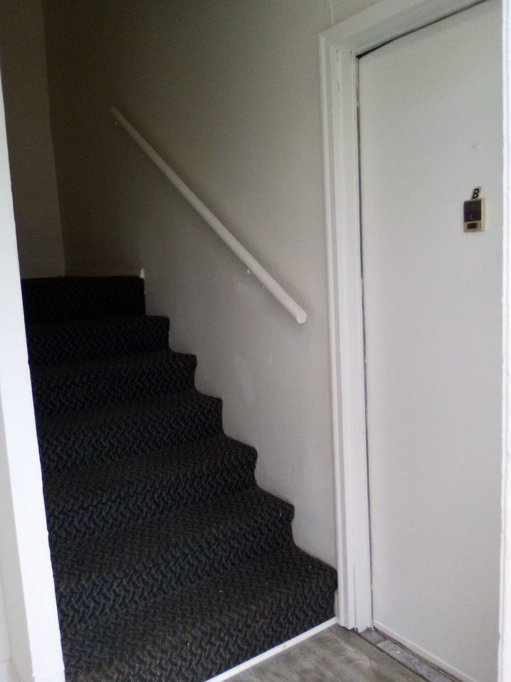 6809 Adrian Rd #D - Photo 2 of 9