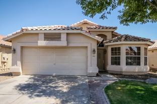 3928 E Douglas Loop - Photo 1 of 1