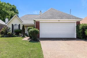 featured image of 7091 Ireland Dr