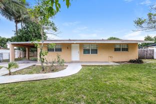 2120 W Carrol Cir - Photo 1 of 1