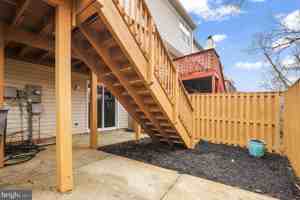 featured image of 328 Moseby Ct #2