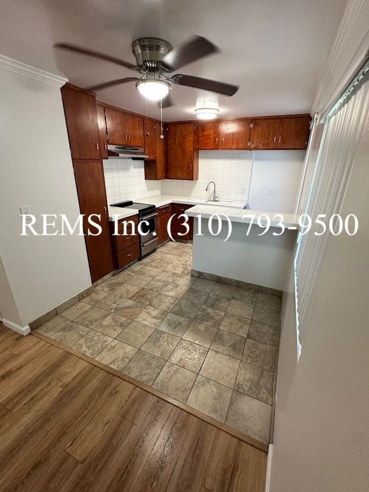 lgo01 - Photo 5 of 40