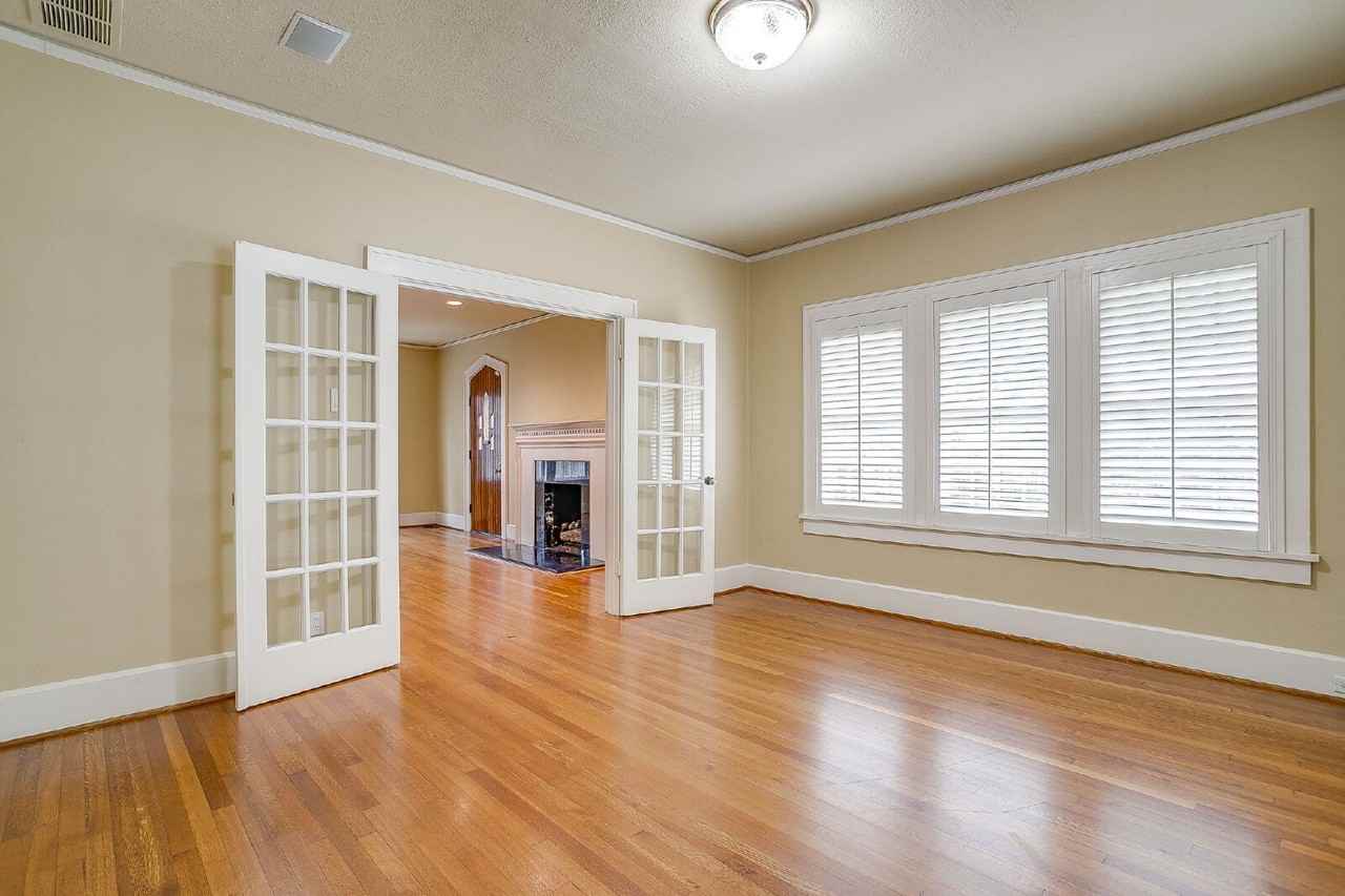 2606 Cockrell Ave - Photo 7 of 20
