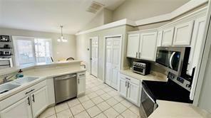 3600 Yellow Bird Ct - Photo 4 of 19