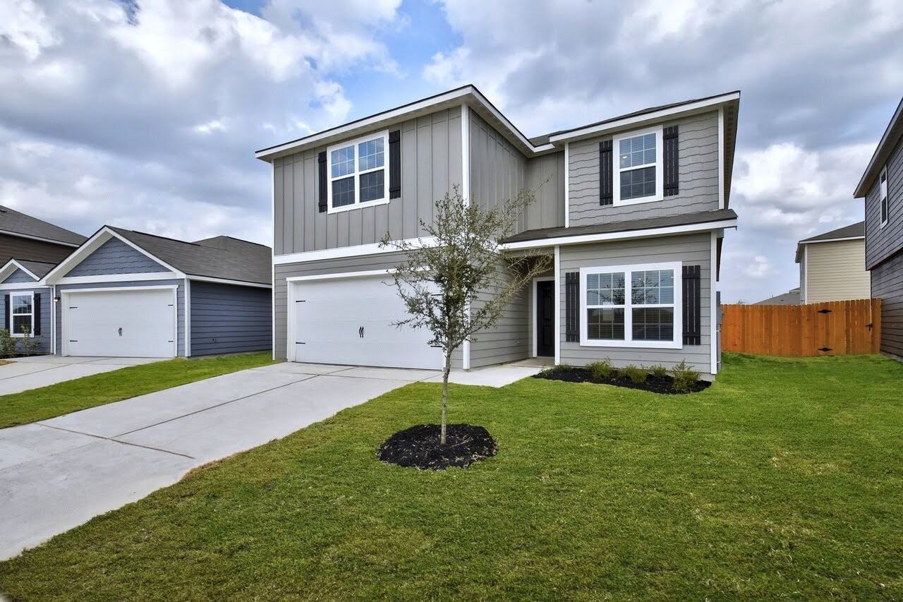 10902 Chatham Ct - Photo 3 of 19