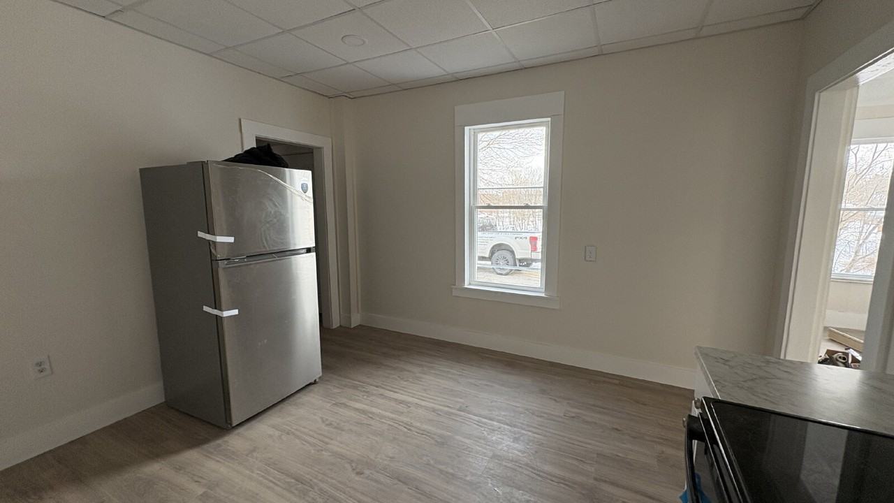 7 North St #1 - Photo 3 of 18