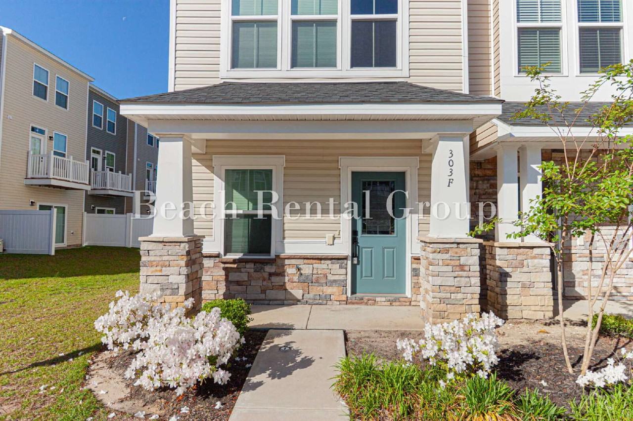 303 Golan Cir #F - Photo 4 of 9