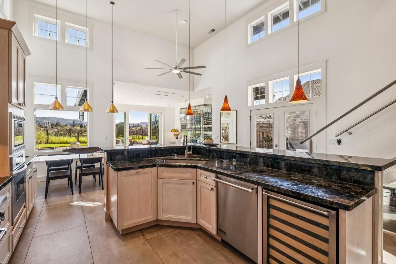 200 Wilking Way - Photo 5 of 50