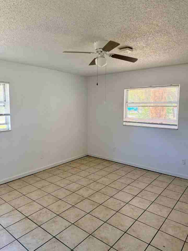 8408 Begonia St - Photo 6 of 13