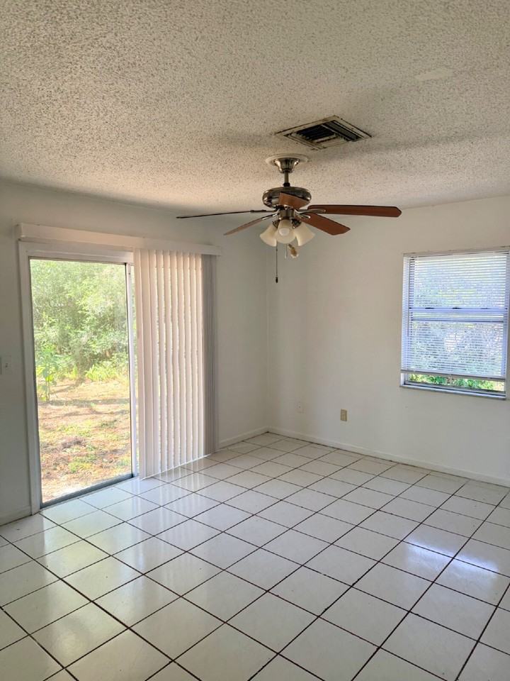 8408 Begonia St - Photo 7 of 13