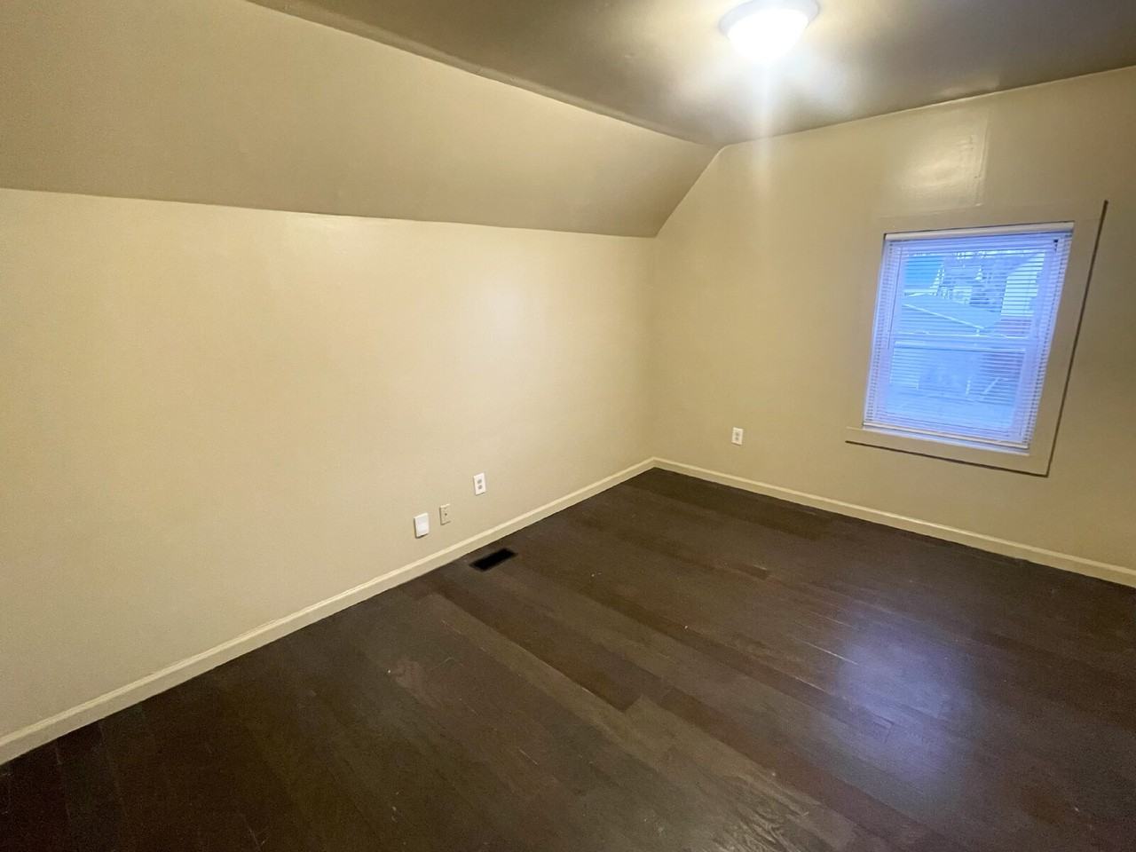 2639 Central Ave - Photo 5 of 6