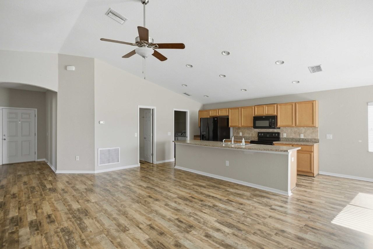 4986 Sw 99th Pl - Photo 3 of 28