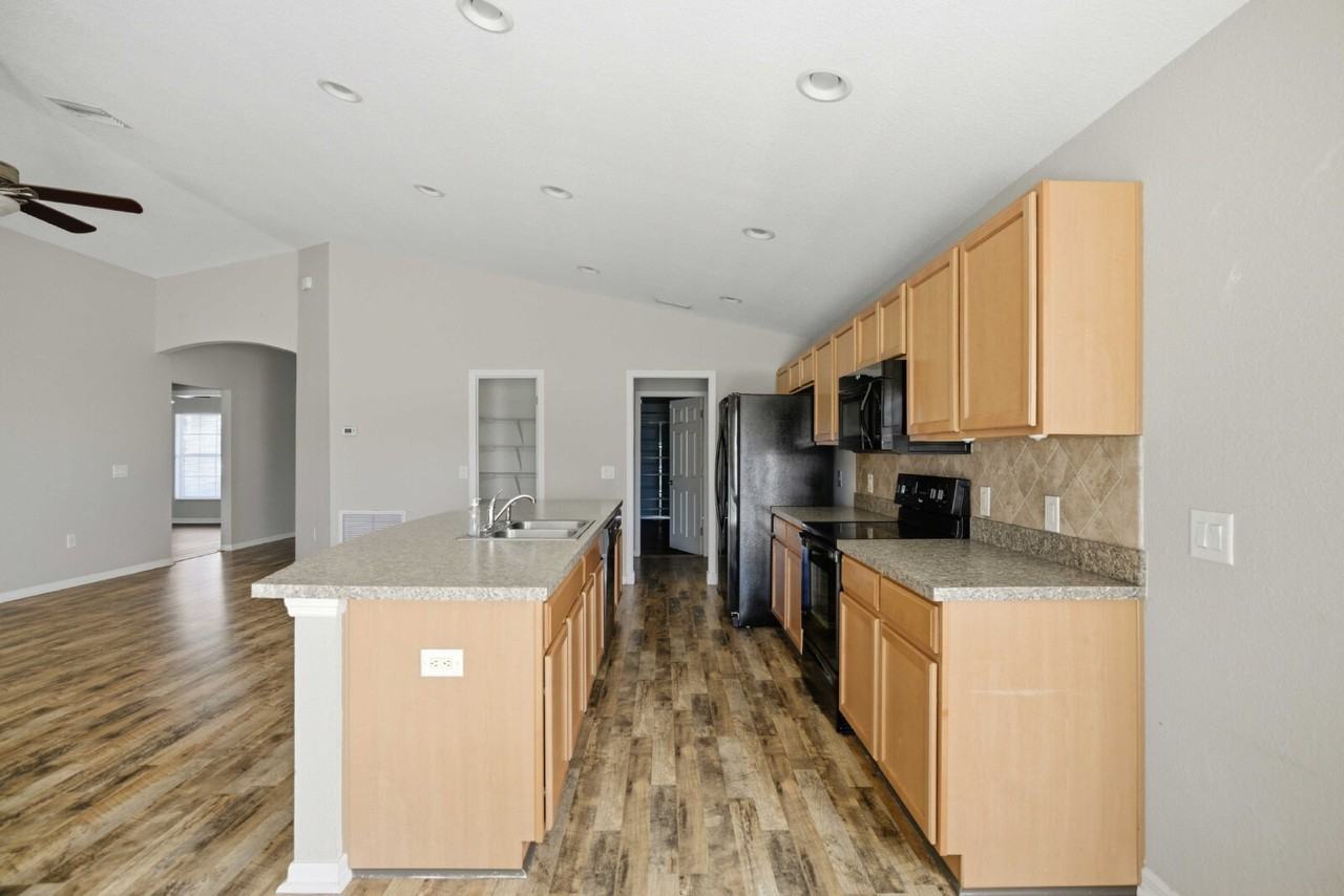 4986 Sw 99th Pl - Photo 5 of 28