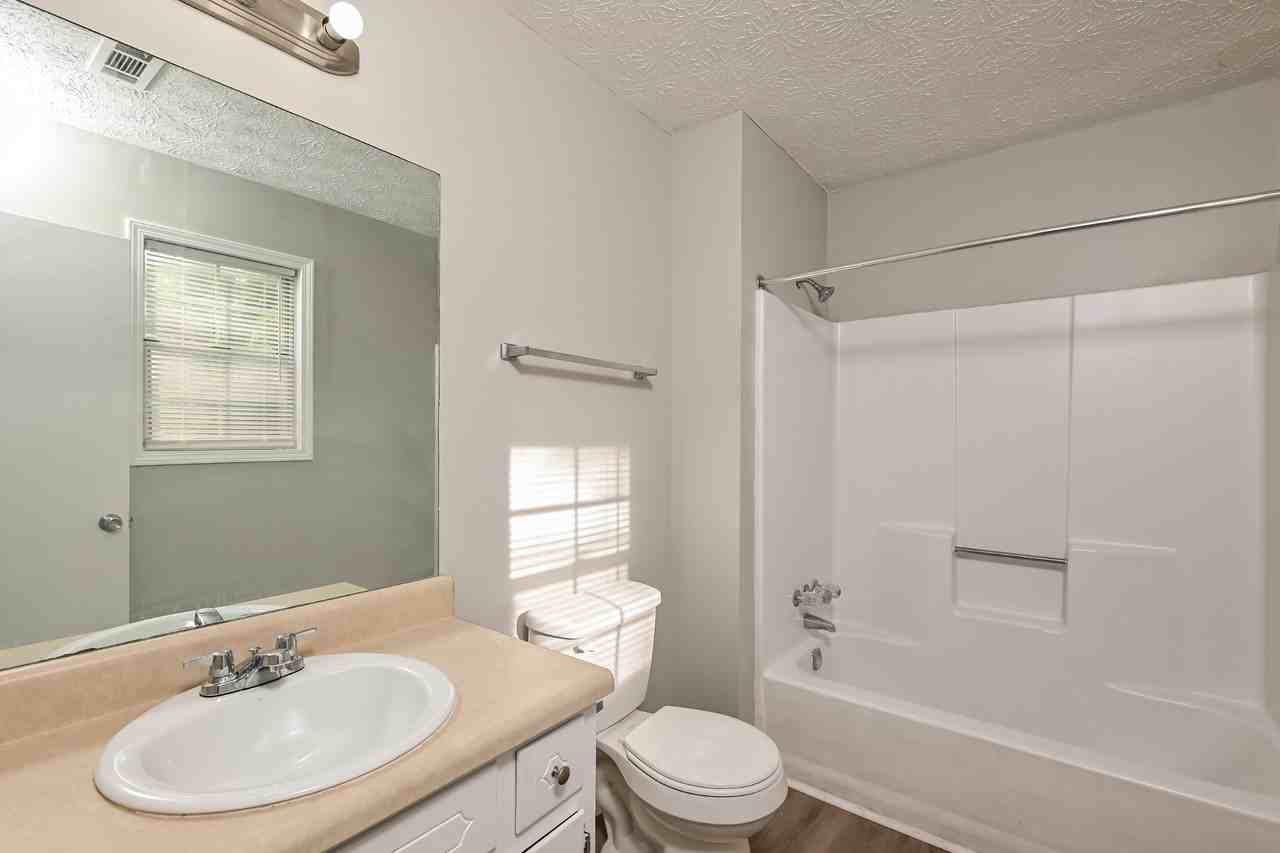 450 Pennybrook Dr - Photo 6 of 15