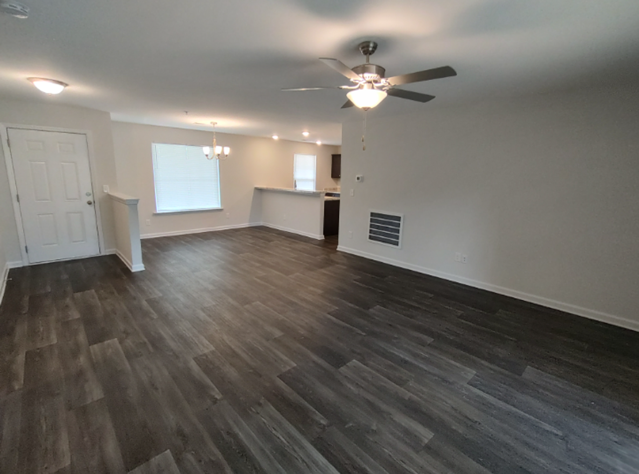 31 Turning Stone Blvd - Photo 6 of 25