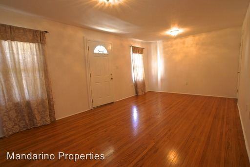 1225 Blanchard St - Photo 3 of 12