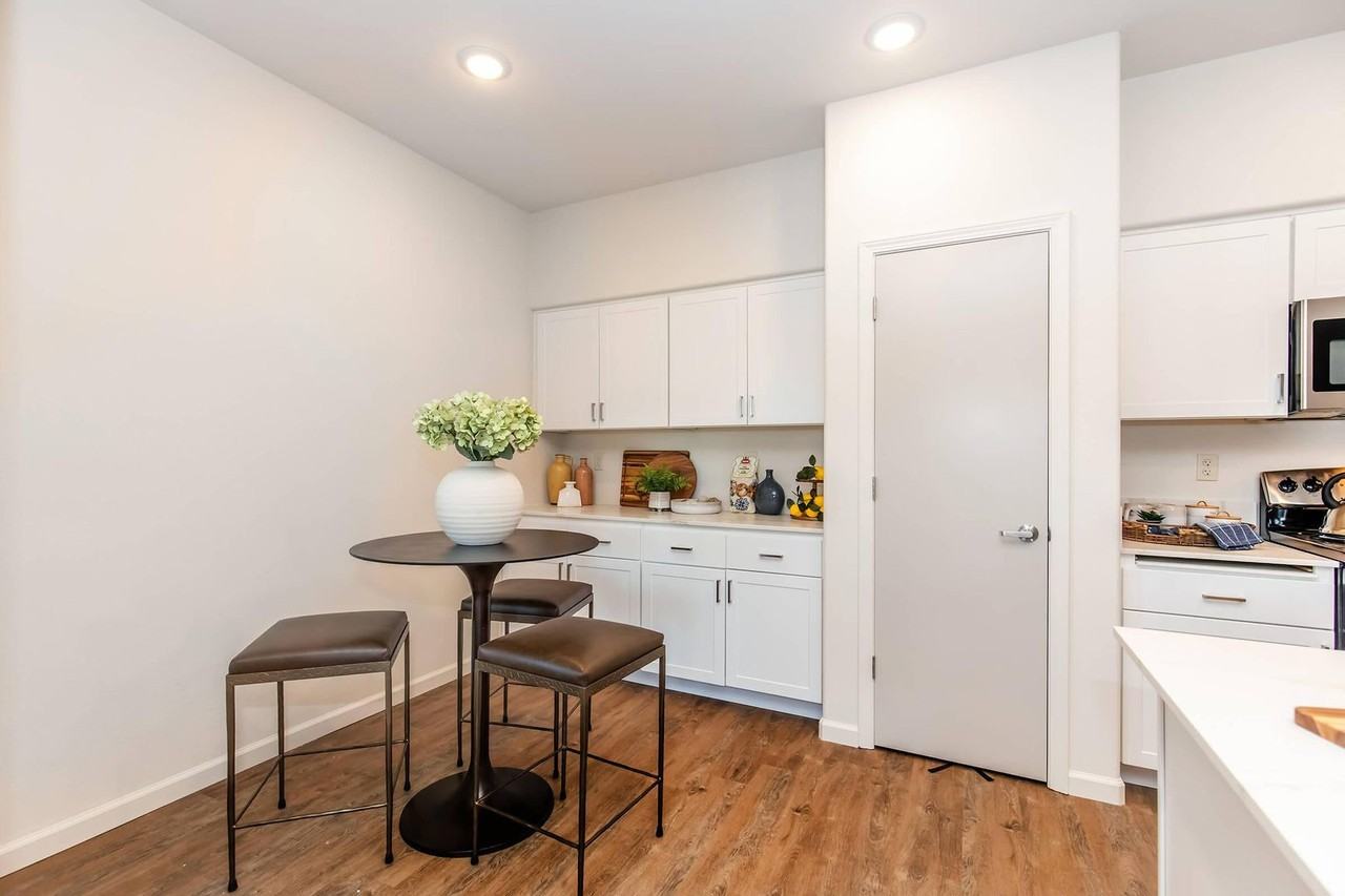 Broadstone Place - Photo 7 of 11