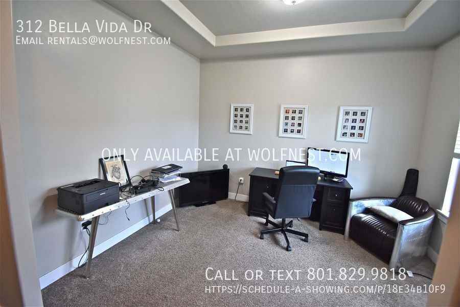 312 Bella Vida Dr - Photo 2 of 23