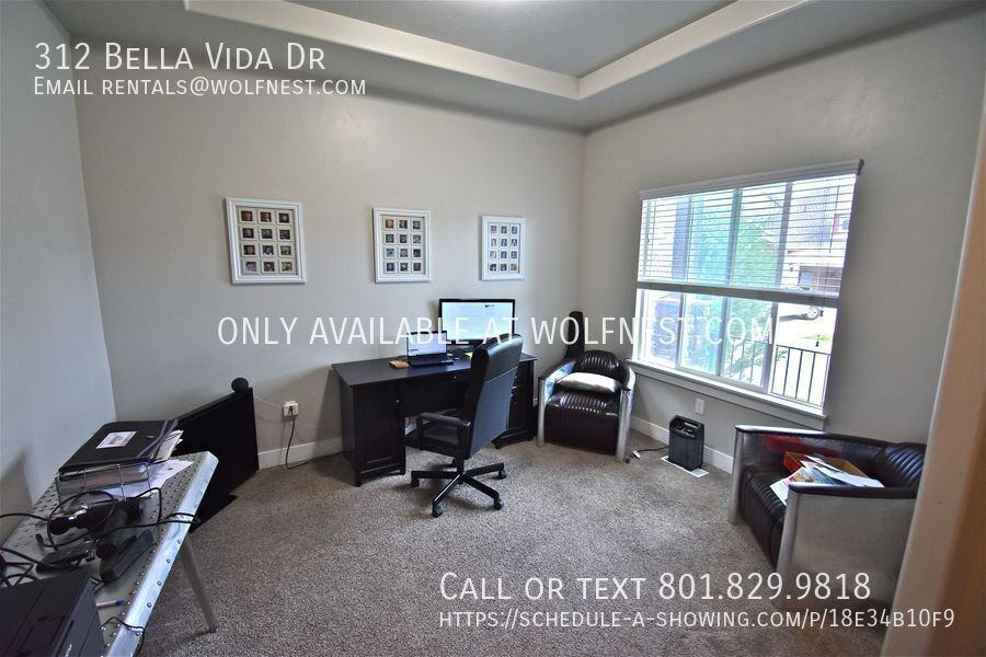 312 Bella Vida Dr - Photo 3 of 23