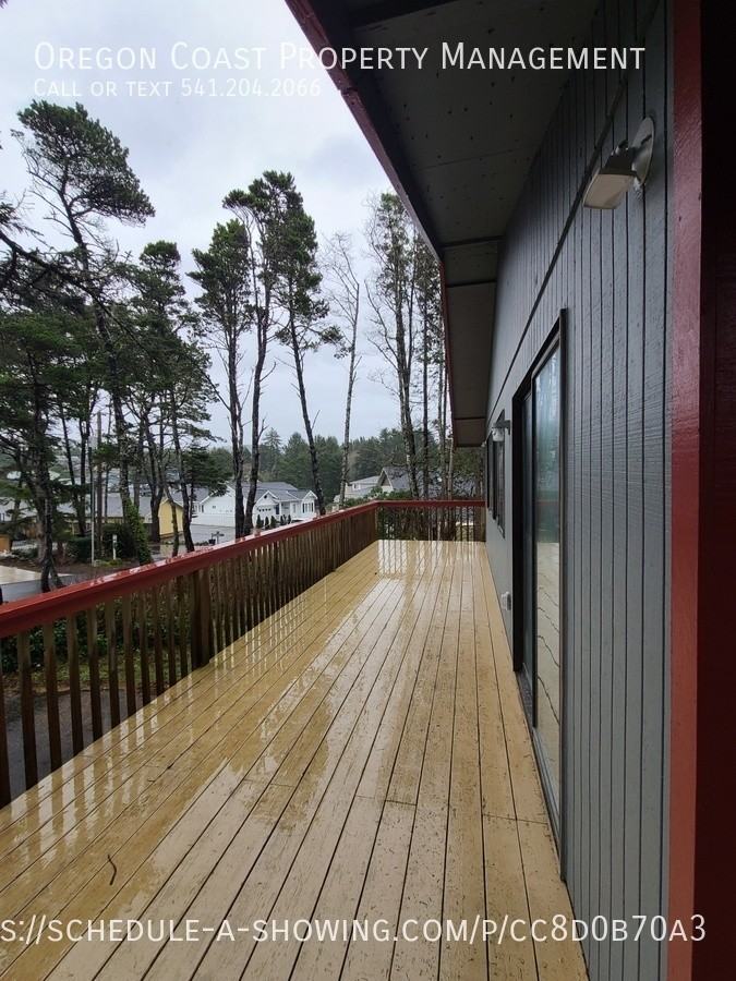 835 Manzanita St - Photo 4 of 29