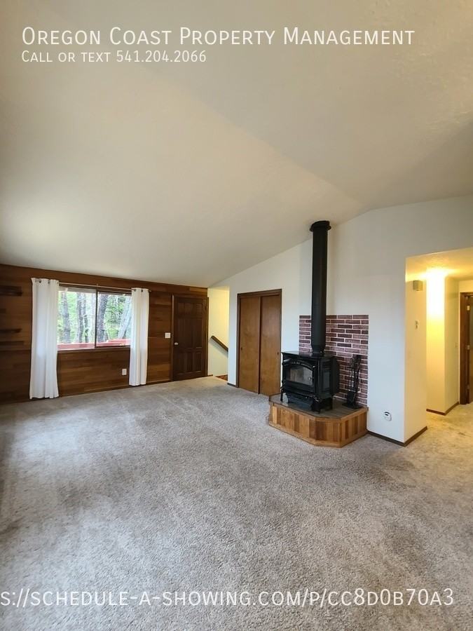 835 Manzanita St - Photo 7 of 29