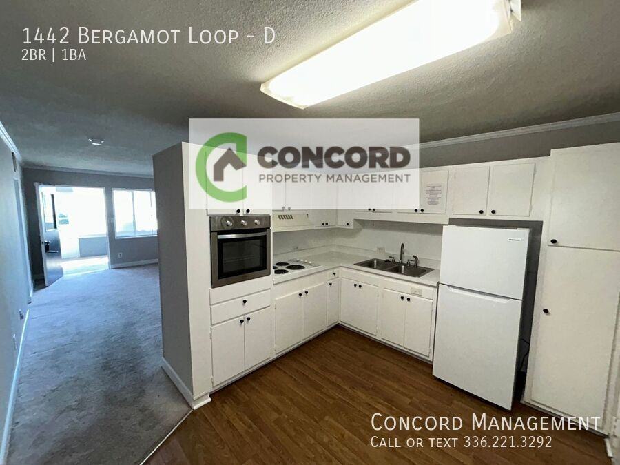 1442 Bergamot Loop #D - Photo 6 of 14