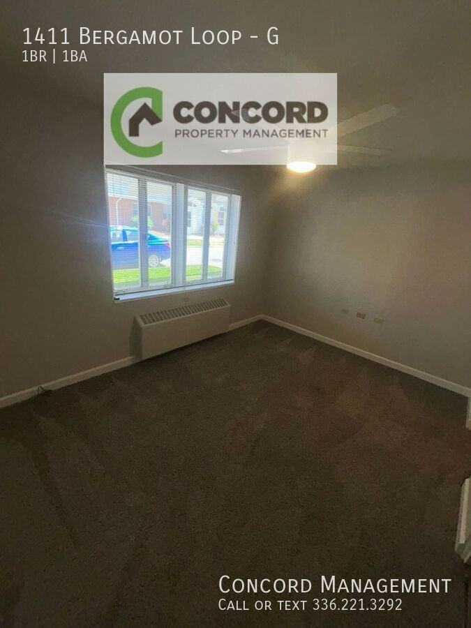 1411 Bergamot Loop #G - Photo 7 of 10