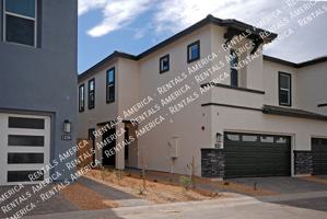 featured image of 3725 E Catalina Dr