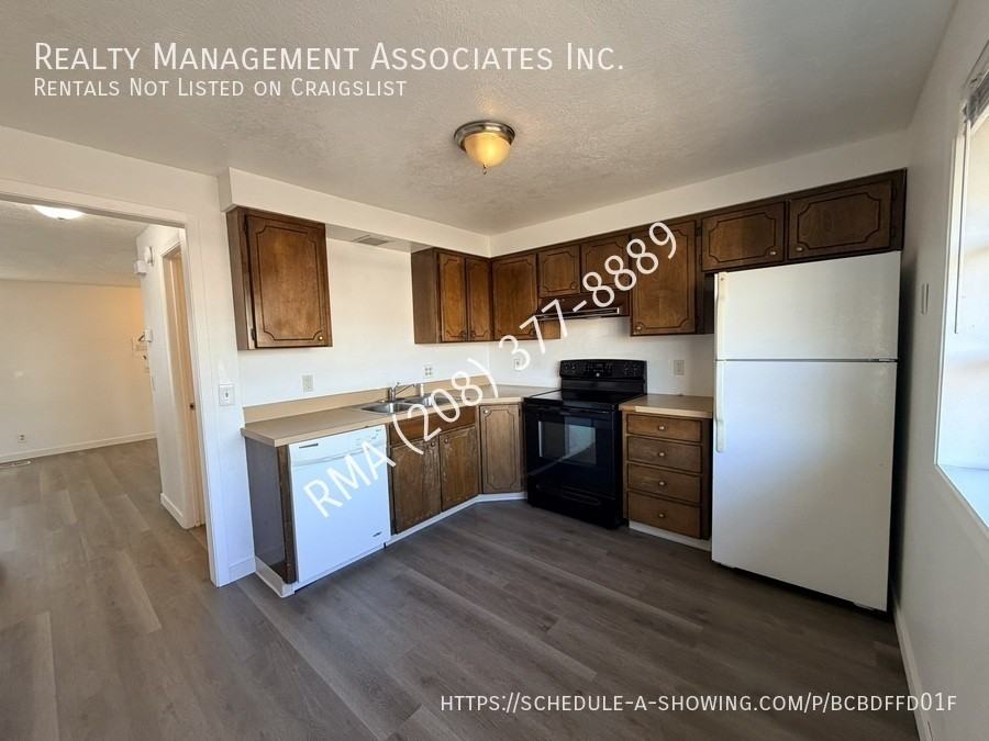 1524 S Denver Ave - Photo 5 of 9