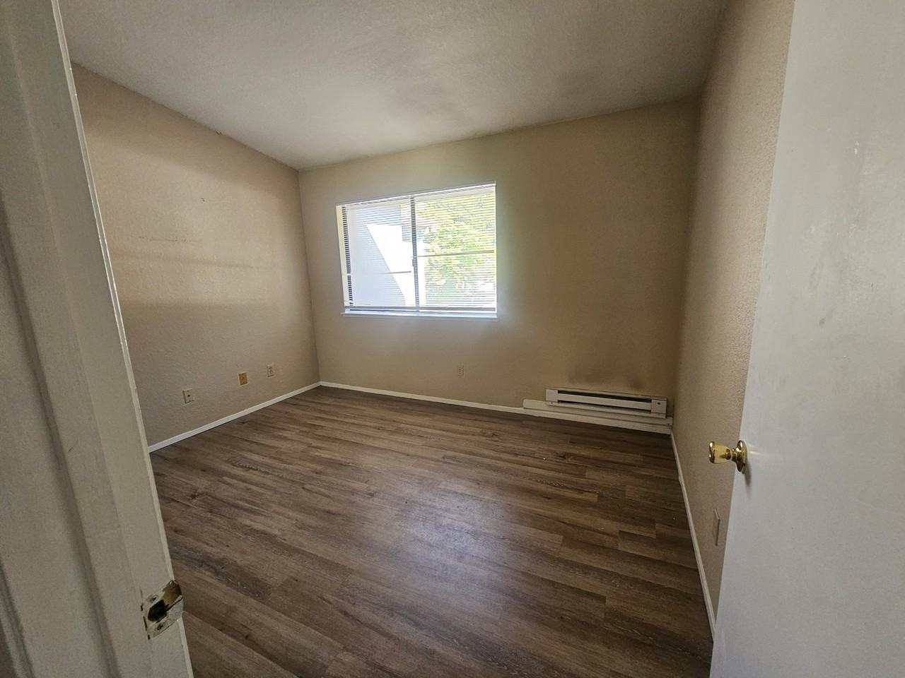 5 Lancaster Ln - Photo 3 of 6