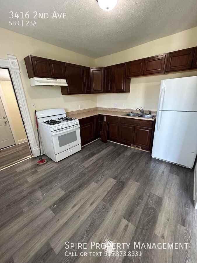 3416 2nd Ave - Photo 2 of 18