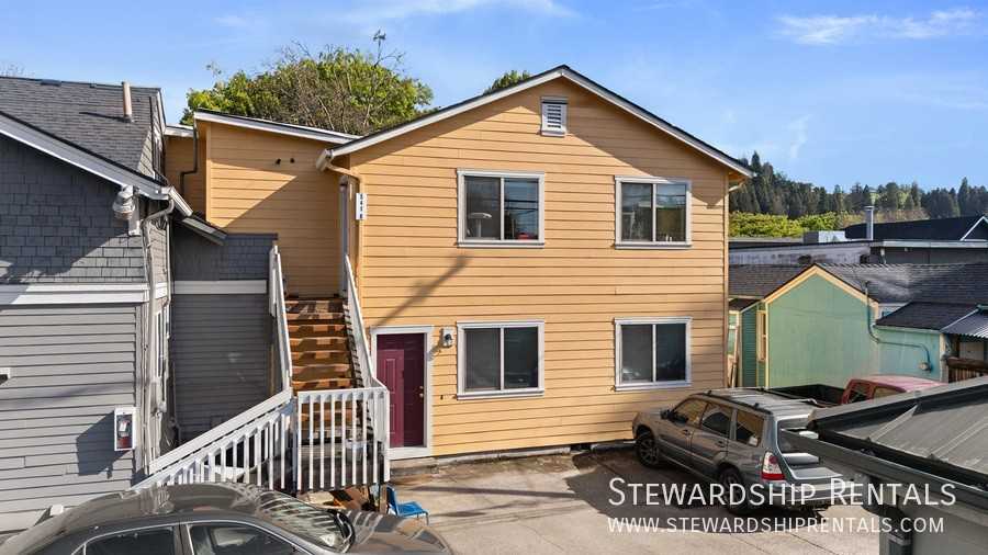 541 Lawrence St #A