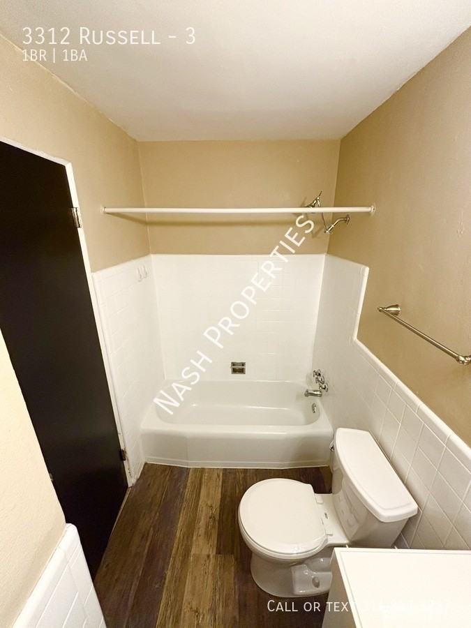 3312 Russell Blvd #3 - Photo 6 of 7