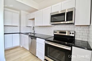 712 E Linwood Blvd #716-9 - Photo 1 of 1