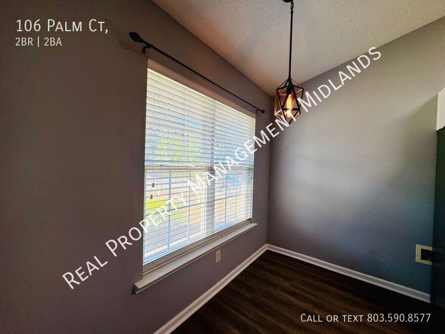 106 Palm Ct - Photo 3 of 17