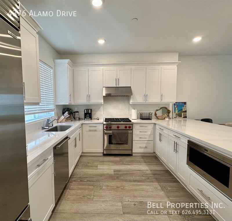 4376 Alamo Ln - Photo 2 of 21