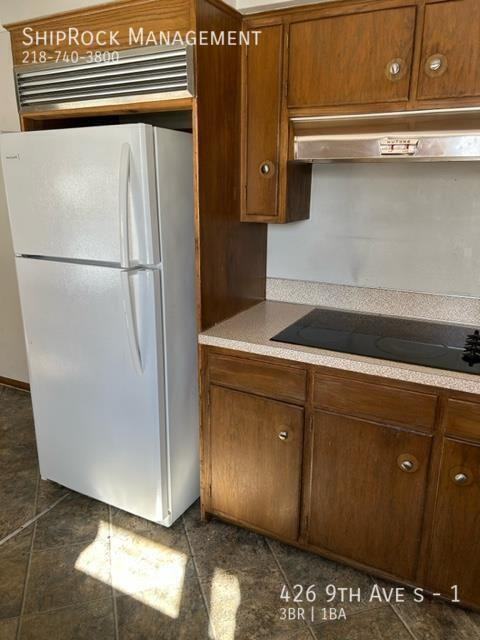 426 9th Ave S #1 - Photo 2 of 17