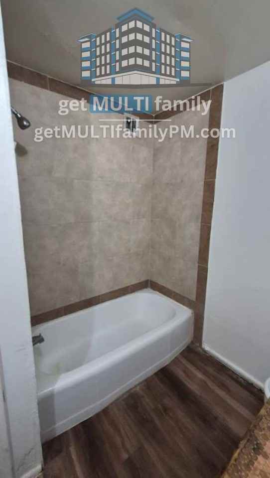 8407 E Coronado Rd #4 - Photo 7 of 22